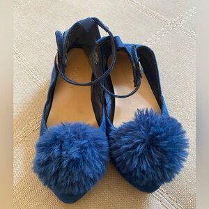 Old Navy elegant kids shoes .